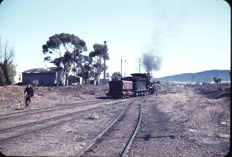 104335: NM 34 backing down