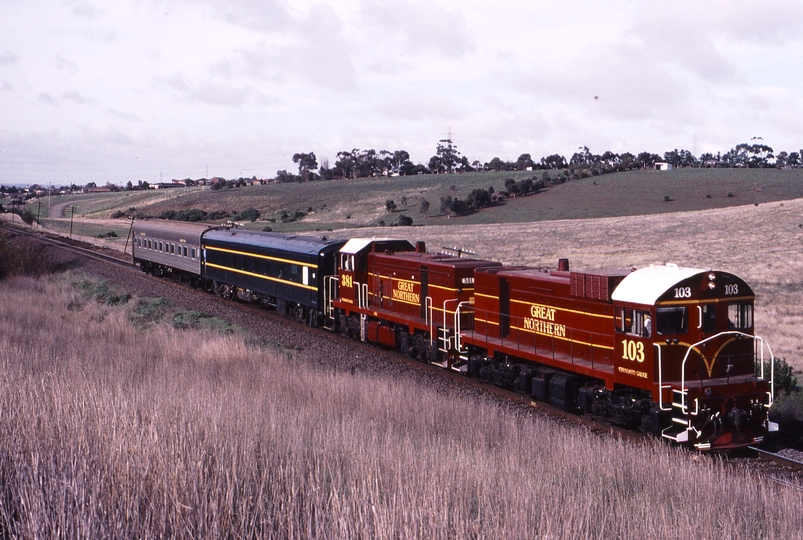 122346: North Geelong - Moorabool km 75.5 8751 Down RTA Special to Vite Vite Loop J 103 T 381