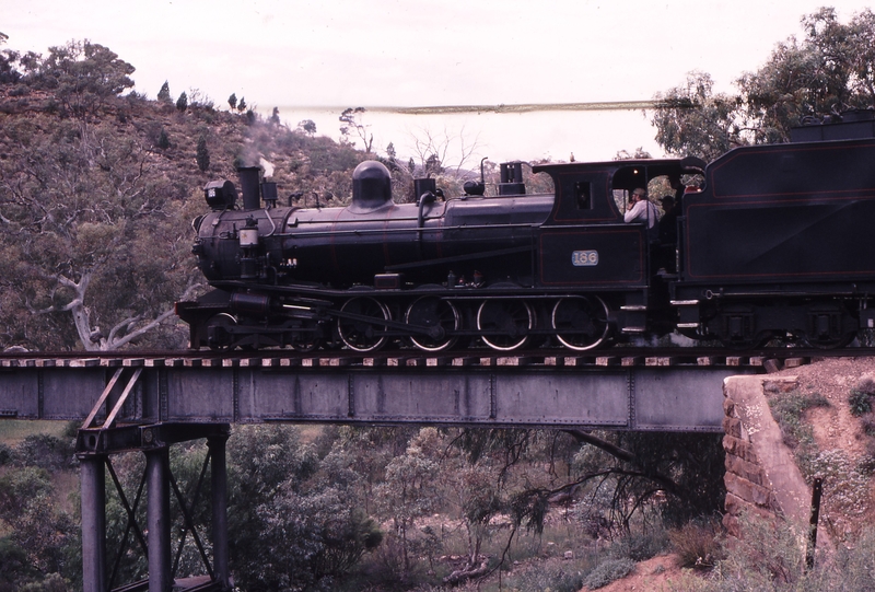 122742: Waukarie Creek Bridge Northbound Passenger T 186