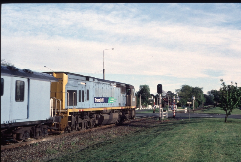 125743: Kilmarnock Street km 1 7 Picton Line 0700 Northbound 'Tranz Coastal' DXR 8997