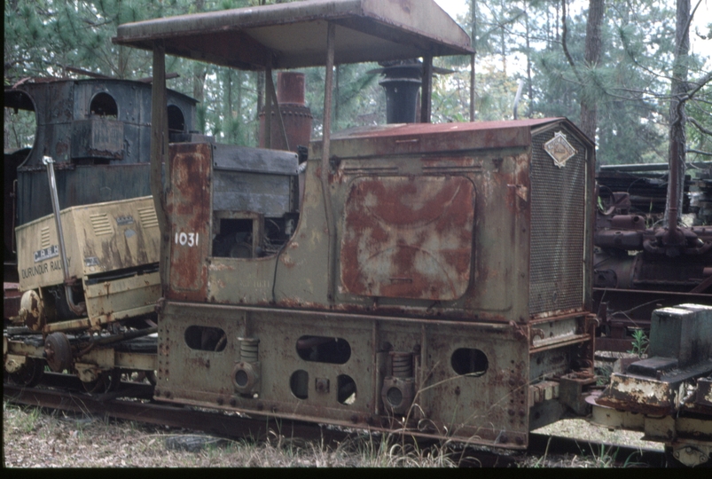 127072: ANGRMS Woodford ex Australian Army Malcolm Moore 84001