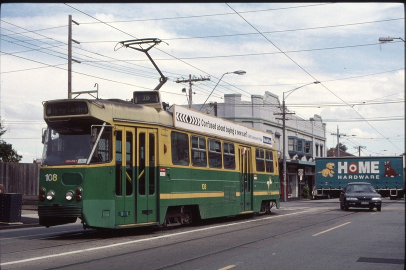 127831: Carlisle Street at Barkly Street Up Route 16 Z2 108