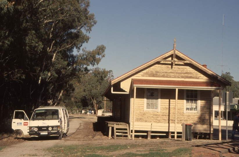132098: Koondrook Goods Shed