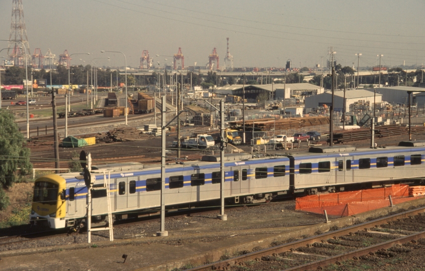 132260: North Melbourne Flyover Siemens Suburban shunting to car sidings 835 M 2568 T nearest