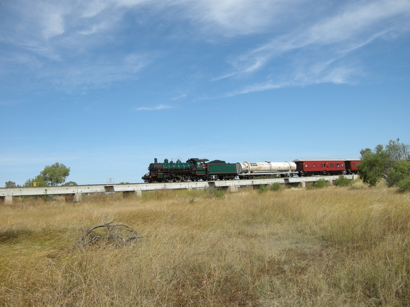 135170: Lagoon Creek Bridge Down Queensland 150th Anniversary Special BB18 1079