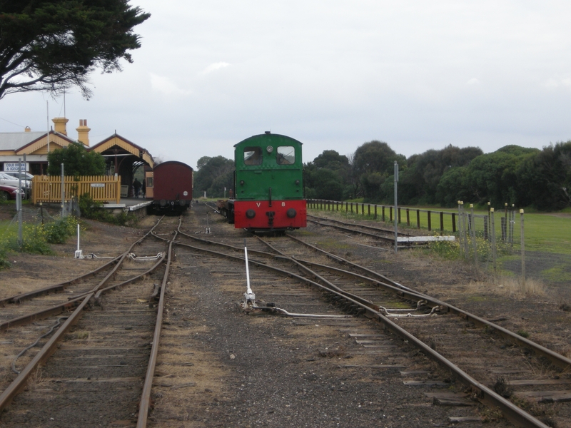 136964: Queenscliff Shunter V 8