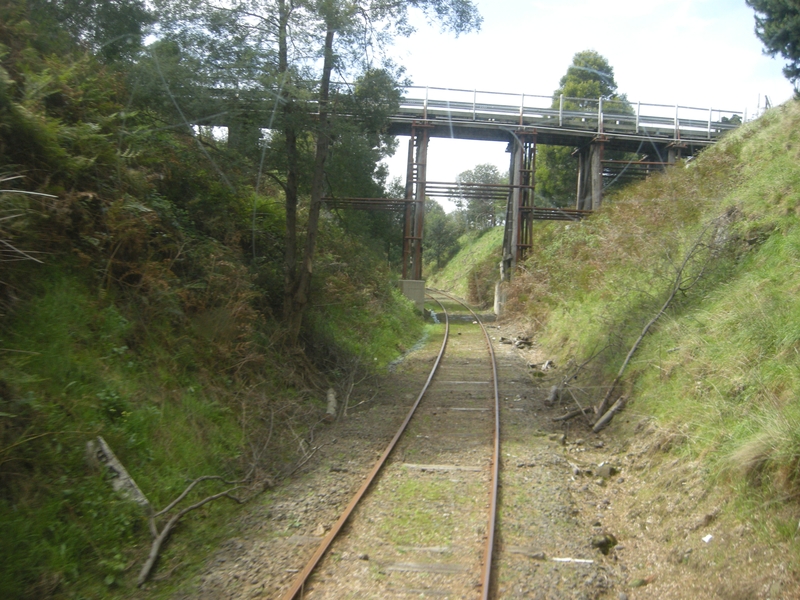 137626: Kongwak Bridge km 104.5 South Gippsland Railway looking towards Leongatha