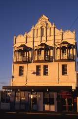 400958: Toowoomba Qld 'Gentlemens' Club near Railway Station level crossing