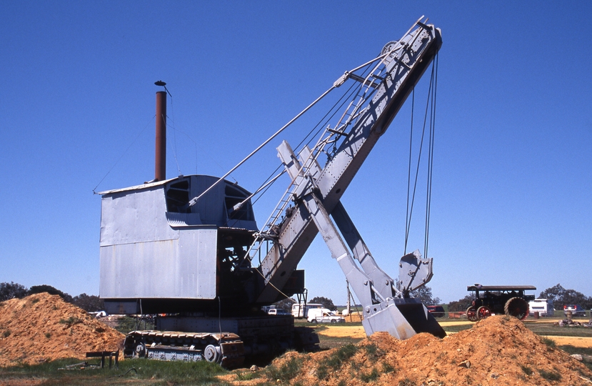 400961: Lake Goldsmith Victoria Fyansford Shovel